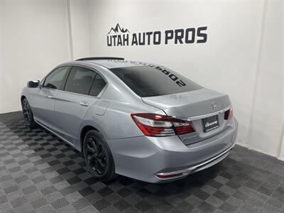 2016 Honda Accord EX-L w/Navi w/Honda   - Photo 9 - West Bountiful, UT 84087