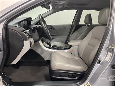 2016 Honda Accord EX-L w/Navi w/Honda   - Photo 13 - West Bountiful, UT 84087
