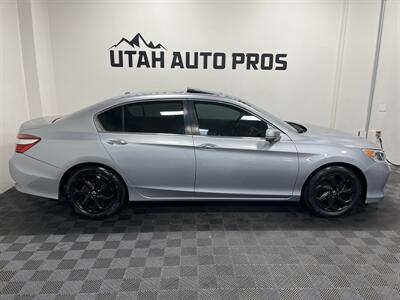 2016 Honda Accord EX-L w/Navi w/Honda   - Photo 2 - West Bountiful, UT 84087