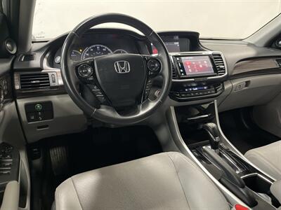 2016 Honda Accord EX-L w/Navi w/Honda   - Photo 12 - West Bountiful, UT 84087
