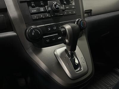 2011 Honda CR-V SE   - Photo 14 - West Bountiful, UT 84087