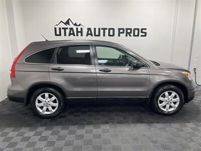 2011 Honda CR-V SE   - Photo 2 - West Bountiful, UT 84087