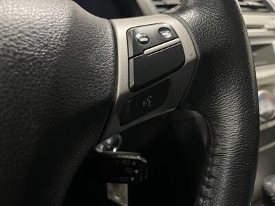 2011 Toyota Camry SE V6 - Photo 19 - West Bountiful, UT 84087