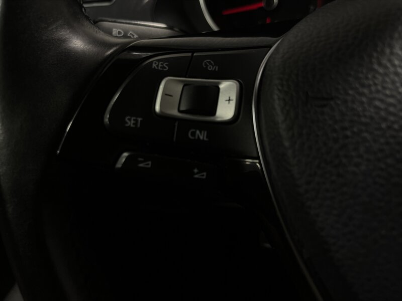 2018 Volkswagen Tiguan 2.0T SE 4Motion - Photo 24 - West Bountiful, UT 84087