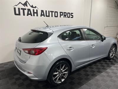 2018 Mazda Mazda3 Touring   - Photo 3 - West Bountiful, UT 84087