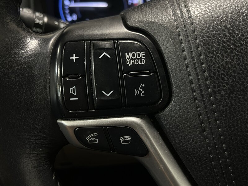 2015 Toyota Highlander Limited - Photo 26 - West Bountiful, UT 84087