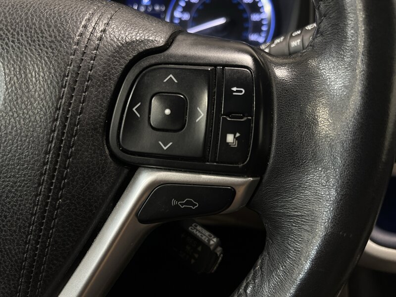 2015 Toyota Highlander Limited - Photo 25 - West Bountiful, UT 84087