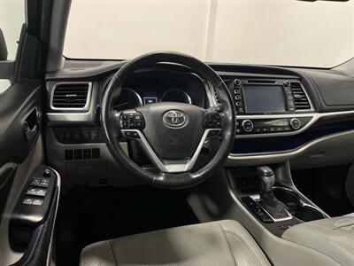 2015 Toyota Highlander Limited - Photo 12 - West Bountiful, UT 84087
