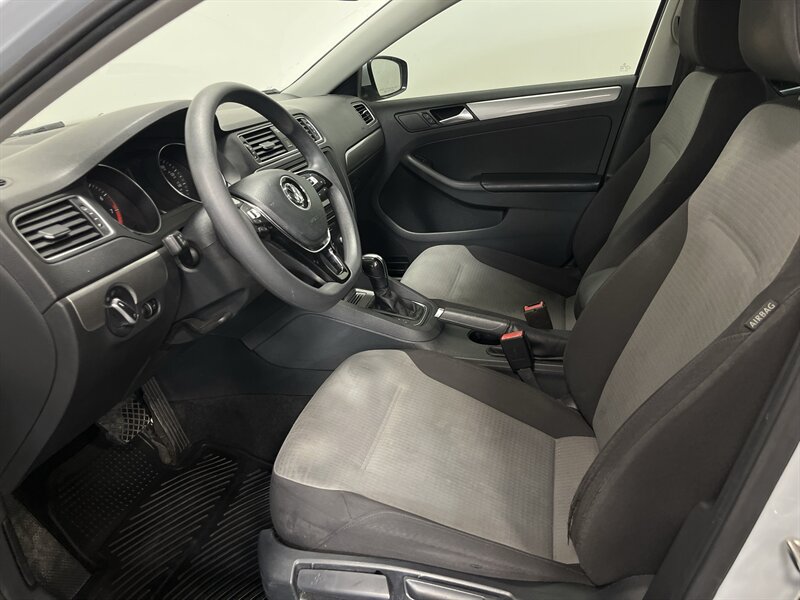 2017 Volkswagen Jetta 1.4T S - Photo 12 - West Bountiful, UT 84087