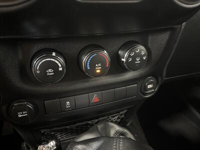 2016 Jeep Wrangler Sport   - Photo 21 - West Bountiful, UT 84087