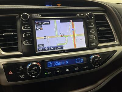 2014 Toyota Highlander XLE   - Photo 19 - West Bountiful, UT 84087