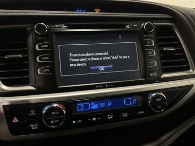 2014 Toyota Highlander XLE   - Photo 20 - West Bountiful, UT 84087