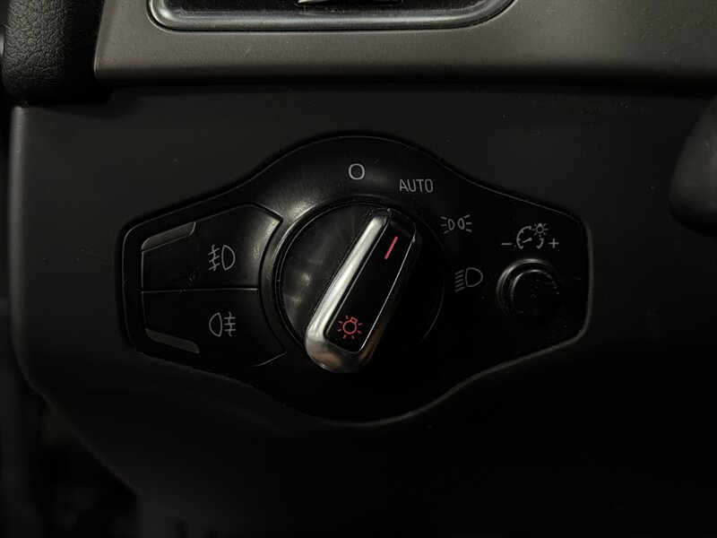 2013 Audi A4 2.0T quattro Premium - Photo 13 - West Bountiful, UT 84087