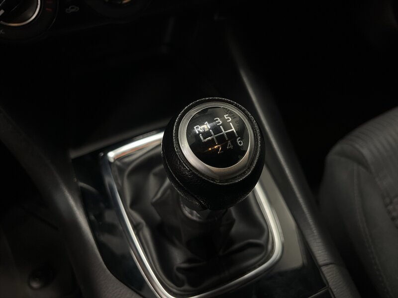 2016 Mazda Mazda3 i Sport - Photo 25 - West Bountiful, UT 84087