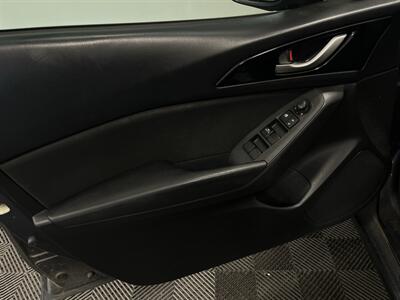 2016 Mazda Mazda3 i Sport - Photo 12 - West Bountiful, UT 84087