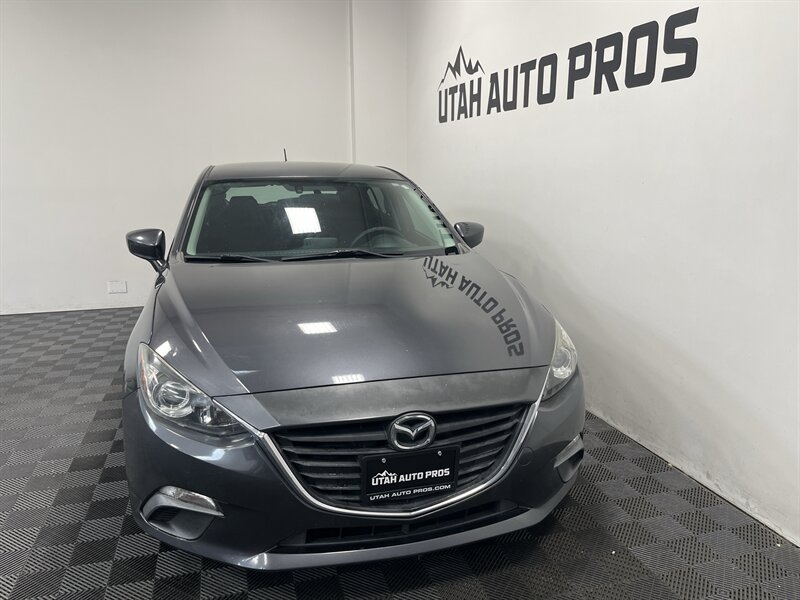 2016 Mazda Mazda3 i Sport - Photo 4 - West Bountiful, UT 84087