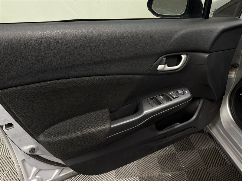 2013 Honda Civic LX - Photo 10 - West Bountiful, UT 84087