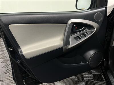 2009 Toyota RAV4   - Photo 14 - West Bountiful, UT 84087