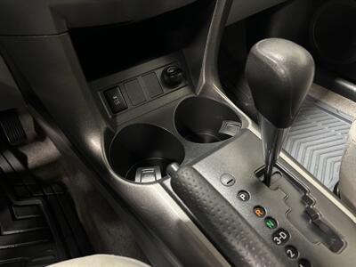 2009 Toyota RAV4   - Photo 16 - West Bountiful, UT 84087