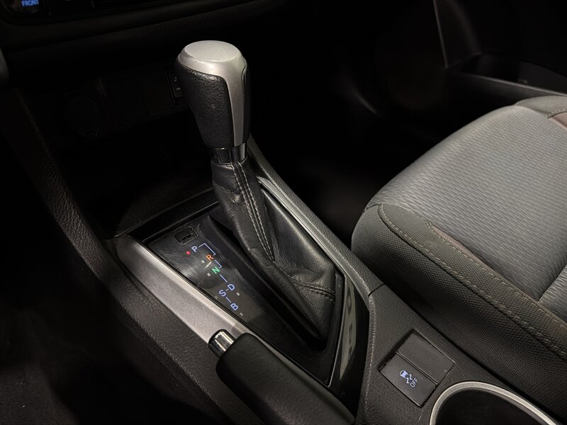 2018 Toyota Corolla LE - Photo 15 - West Bountiful, UT 84087