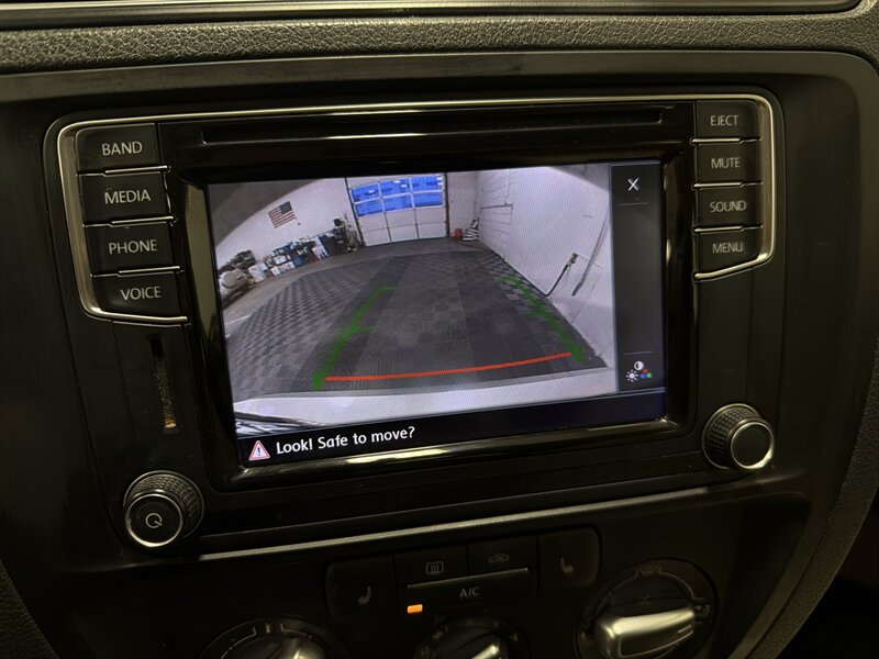 2016 Volkswagen Jetta 1.4T SE - Photo 16 - West Bountiful, UT 84087