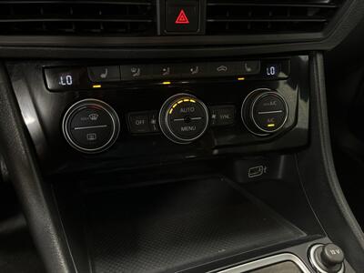 2019 Volkswagen Jetta R-Line - Photo 20 - West Bountiful, UT 84087