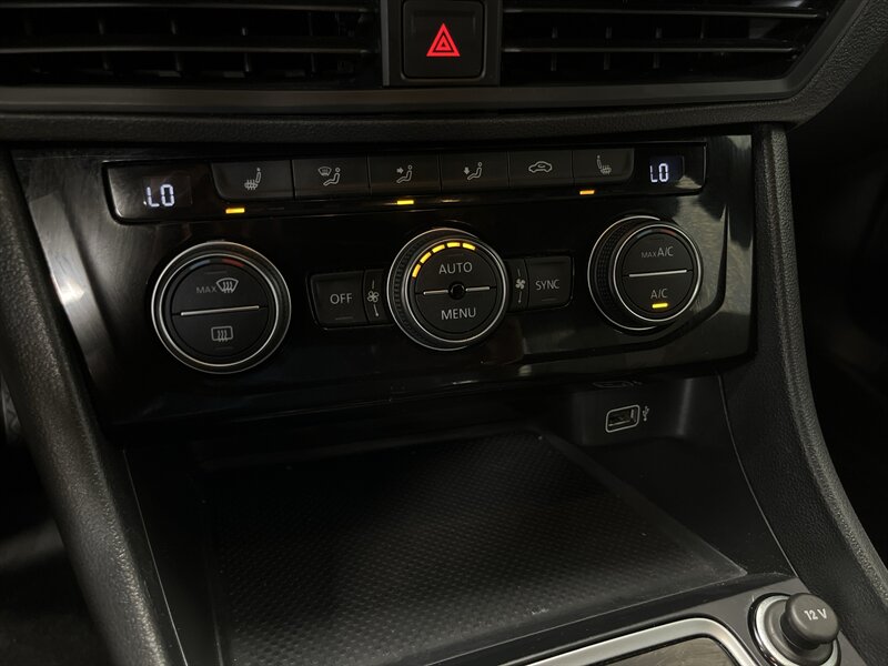 2019 Volkswagen Jetta R-Line - Photo 20 - West Bountiful, UT 84087