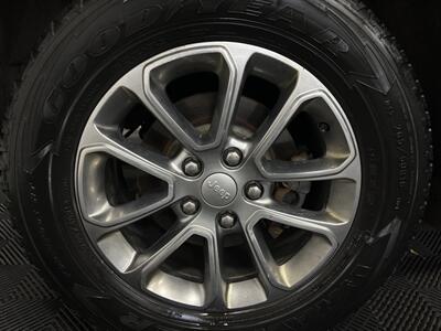 2014 Jeep Grand Cherokee Limited   - Photo 4 - West Bountiful, UT 84087