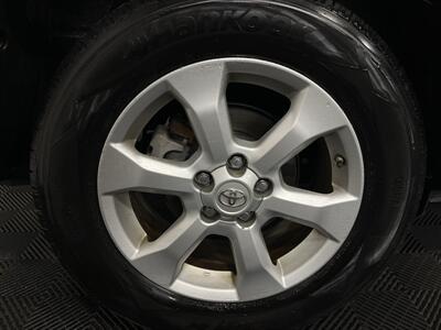 2010 Toyota RAV4 Limited   - Photo 4 - West Bountiful, UT 84087