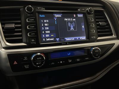 2015 Toyota Highlander Limited   - Photo 21 - West Bountiful, UT 84087