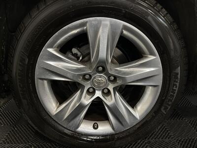 2015 Toyota Highlander Limited   - Photo 10 - West Bountiful, UT 84087