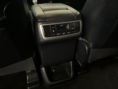2015 Toyota Highlander Limited   - Photo 12 - West Bountiful, UT 84087