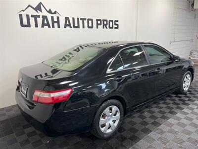 2009 Toyota Camry LE   - Photo 3 - West Bountiful, UT 84087