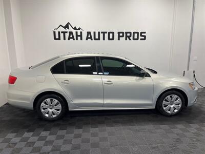 2012 Volkswagen Jetta   - Photo 2 - West Bountiful, UT 84087