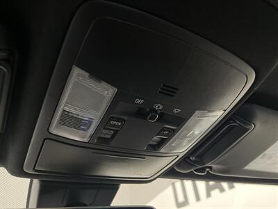 2017 Toyota RAV4 SE   - Photo 24 - West Bountiful, UT 84087