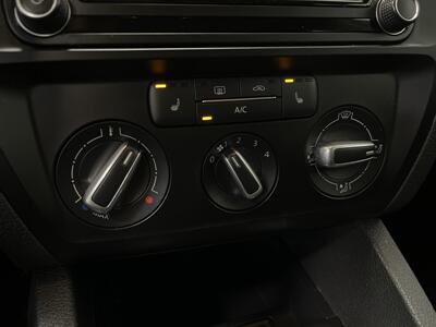 2017 Volkswagen Jetta 1.4T SE - Photo 16 - West Bountiful, UT 84087