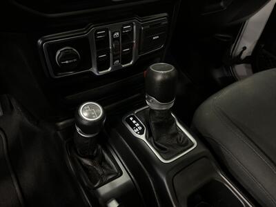 2020 Jeep Gladiator Sport   - Photo 17 - West Bountiful, UT 84087
