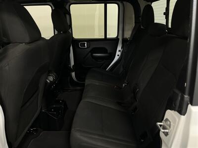 2020 Jeep Gladiator Sport   - Photo 12 - West Bountiful, UT 84087