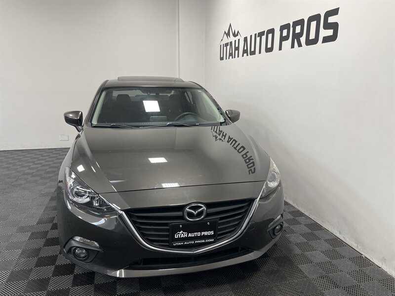 2016 Mazda Mazda3 i Touring - Photo 5 - West Bountiful, UT 84087