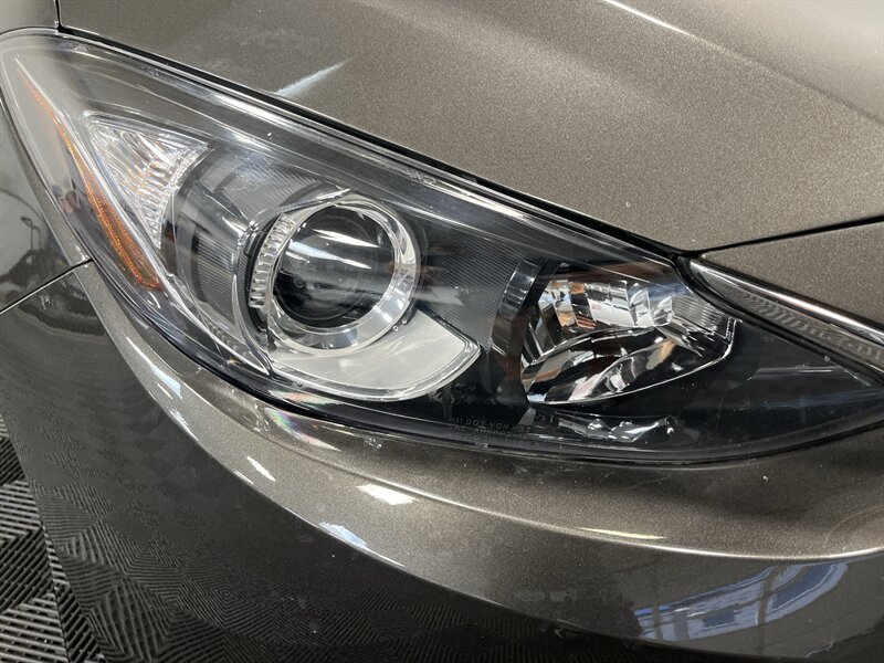 2016 Mazda Mazda3 i Touring - Photo 6 - West Bountiful, UT 84087