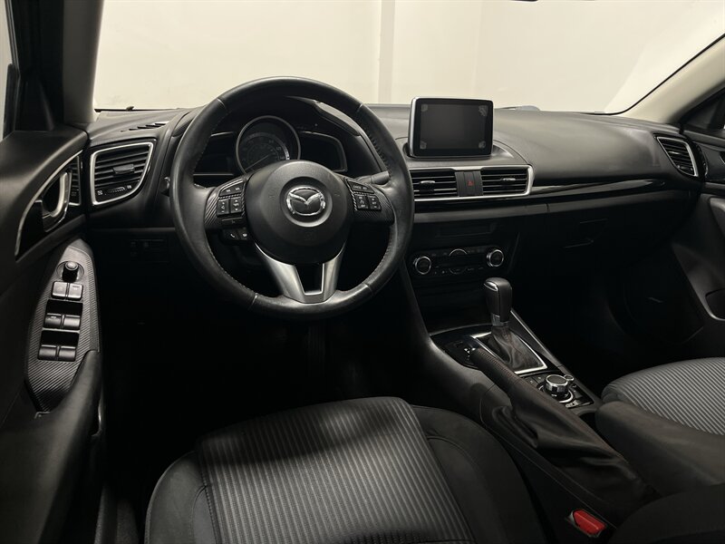 2016 Mazda Mazda3 i Touring - Photo 13 - West Bountiful, UT 84087