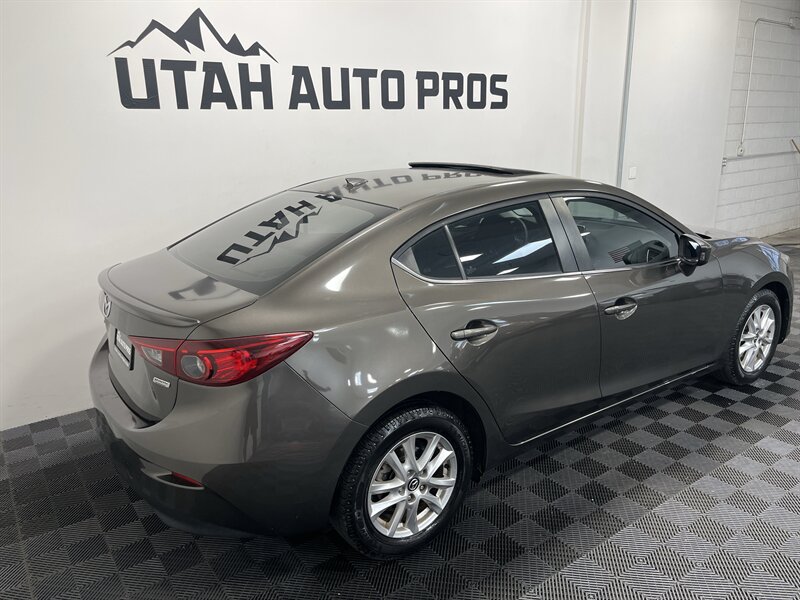 2016 Mazda Mazda3 i Touring - Photo 3 - West Bountiful, UT 84087