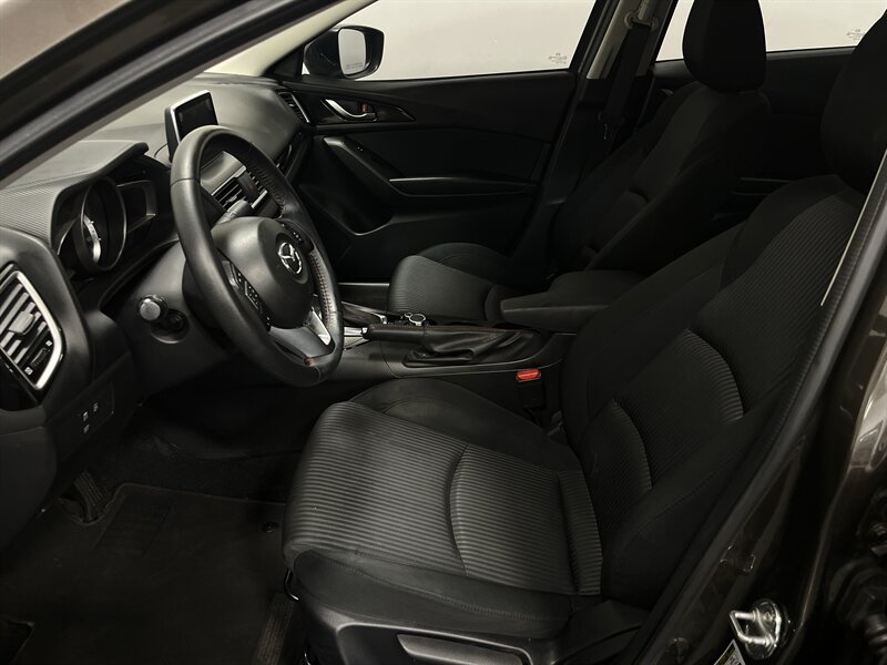 2016 Mazda Mazda3 i Touring - Photo 16 - West Bountiful, UT 84087