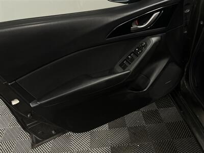 2016 Mazda Mazda3 i Touring - Photo 14 - West Bountiful, UT 84087