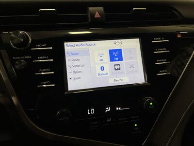 2018 Toyota Camry SE   - Photo 21 - West Bountiful, UT 84087