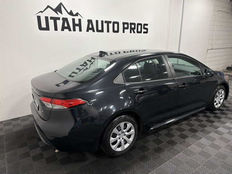 2020 Toyota Corolla LE - Photo 3 - West Bountiful, UT 84087