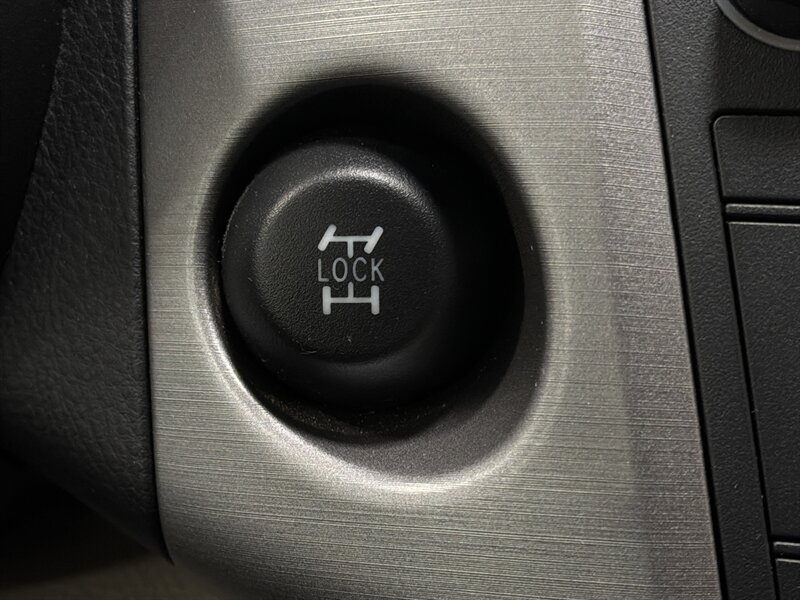 2008 Toyota RAV4 - Photo 19 - West Bountiful, UT 84087
