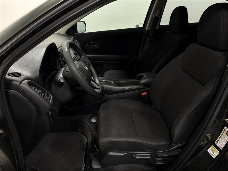 2016 Honda HR-V LX - Photo 13 - West Bountiful, UT 84087