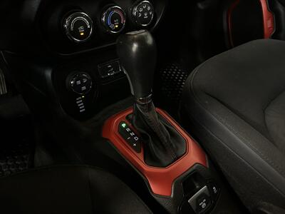 2017 Jeep Renegade Trailhawk   - Photo 17 - West Bountiful, UT 84087