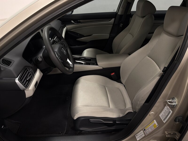 2018 Honda Accord LX - Photo 13 - West Bountiful, UT 84087